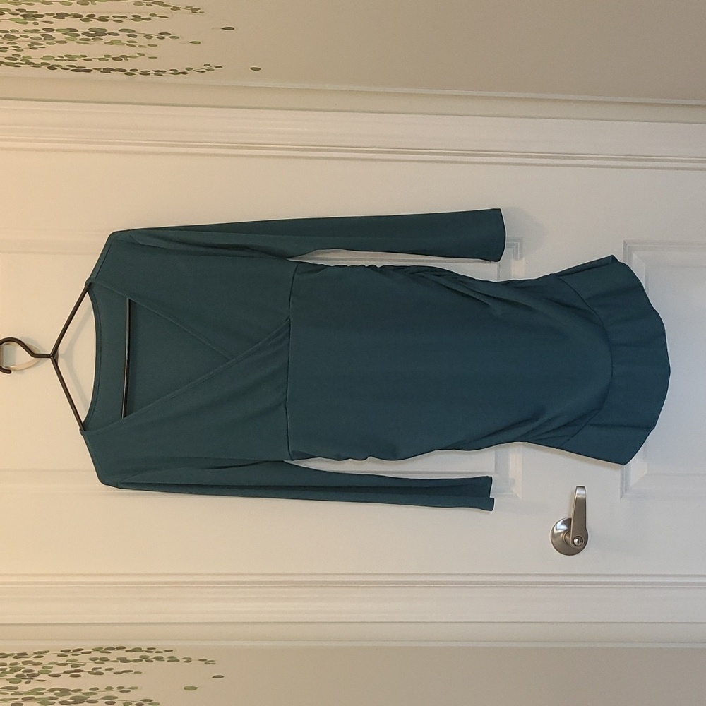SHEIN Body Con V-Neck Long Sleeve Mini with Ruffle Bottom.